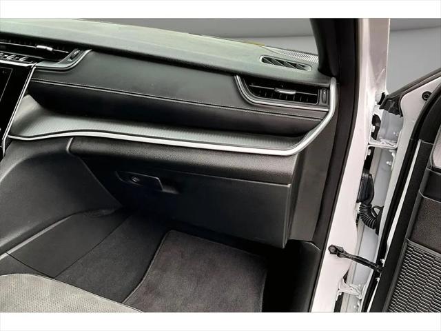 2024 Jeep Grand Cherokee L Altitude 4x4