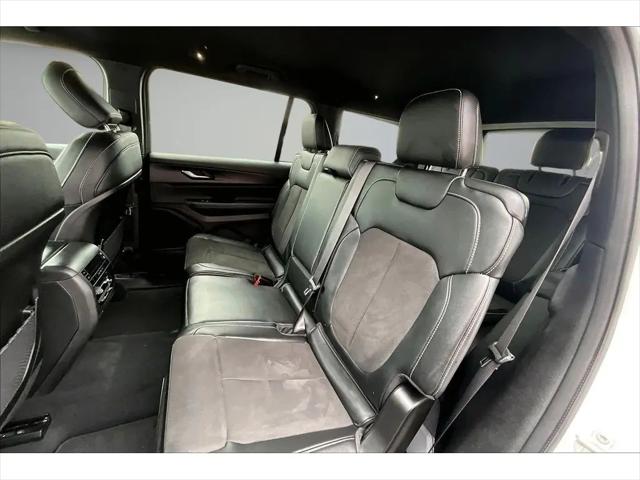 2024 Jeep Grand Cherokee L Altitude 4x4