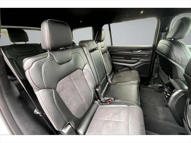 2024 Jeep Grand Cherokee L Altitude 4x4