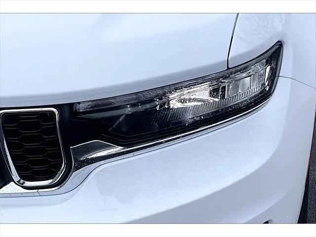 2025 Jeep Grand Cherokee L Laredo X 4x4