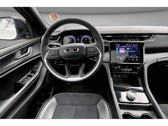 2025 Jeep Grand Cherokee L Altitude X 4x4