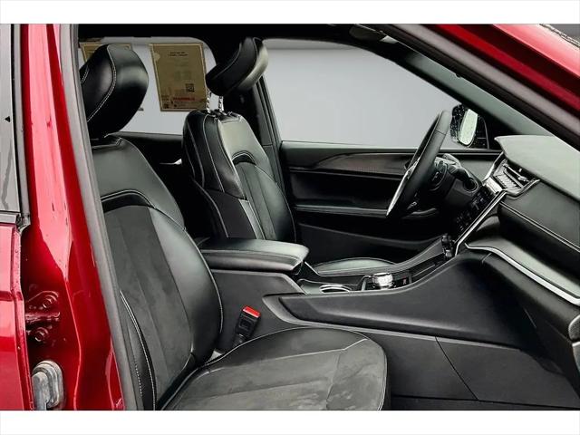 2025 Jeep Grand Cherokee L Altitude X 4x4