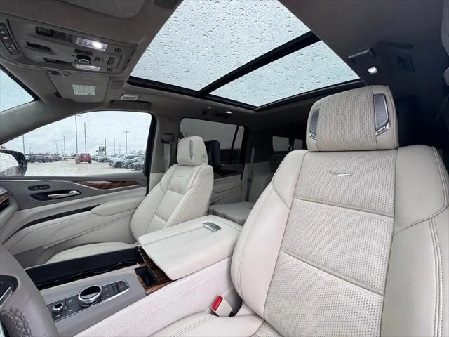 2024 Cadillac Escalade ESV Sport Platinum
