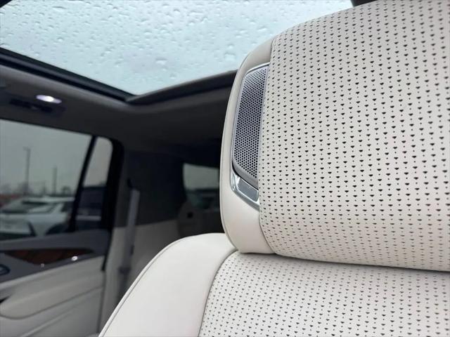 2024 Cadillac Escalade ESV Sport Platinum