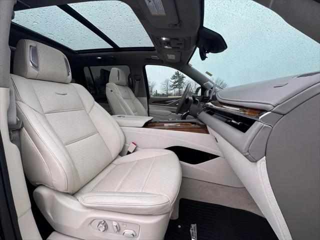 2024 Cadillac Escalade ESV Sport Platinum