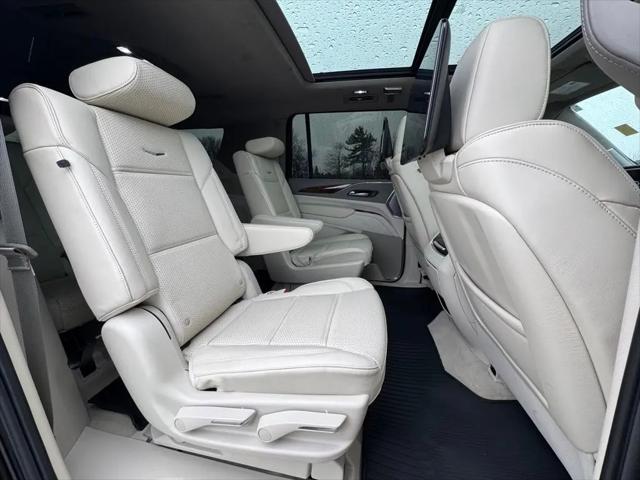 2024 Cadillac Escalade ESV Sport Platinum
