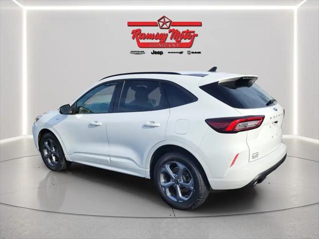 2023 Ford Escape ST-Line Select
