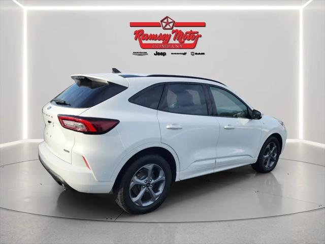 2023 Ford Escape ST-Line Select