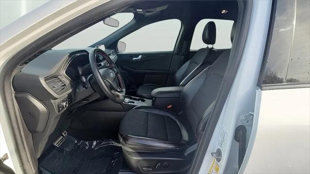 2023 Ford Escape ST-Line Select
