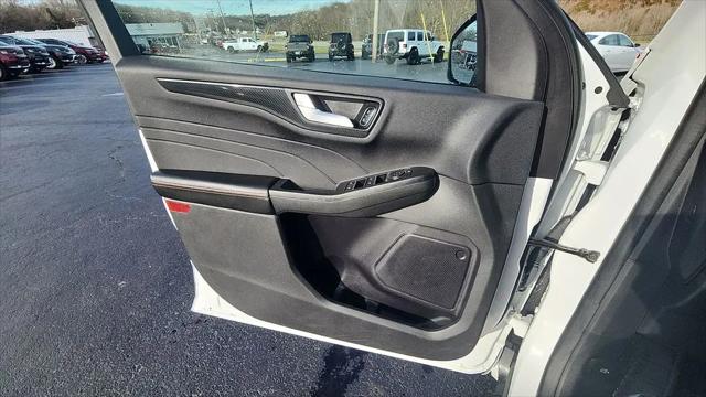 2023 Ford Escape ST-Line Select