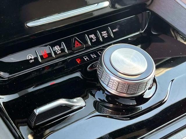 2025 Jeep Wagoneer 4x4
