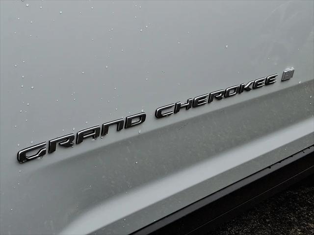 2026 Jeep Grand Cherokee L Altitude 4x4