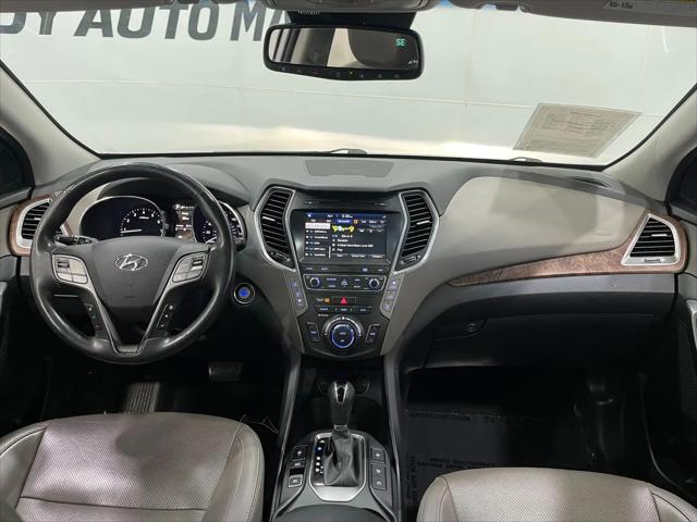 2017 Hyundai Santa Fe SE Ultimate