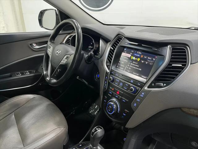 2017 Hyundai Santa Fe SE Ultimate
