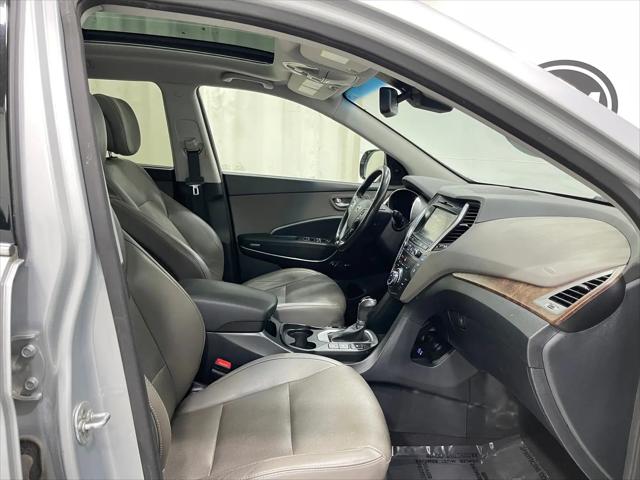 2017 Hyundai Santa Fe SE Ultimate