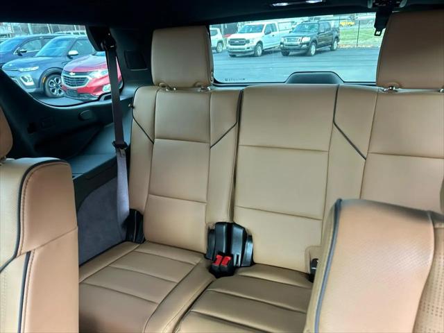 2025 Cadillac Escalade Premium Luxury