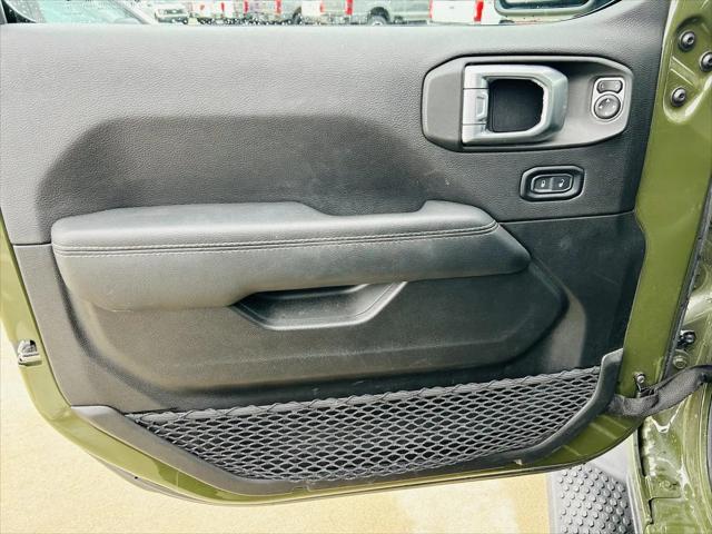 2023 Jeep Wrangler 4-Door Sahara 4x4