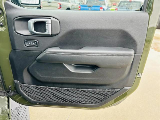 2023 Jeep Wrangler 4-Door Sahara 4x4
