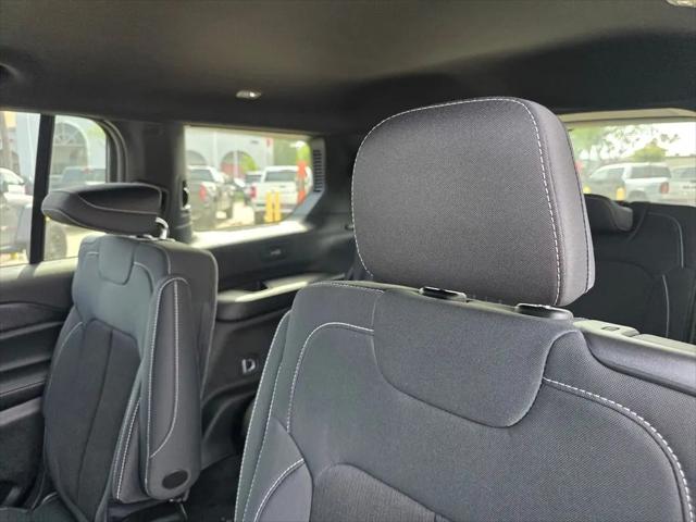 2026 Jeep Grand Cherokee L Altitude 4x4