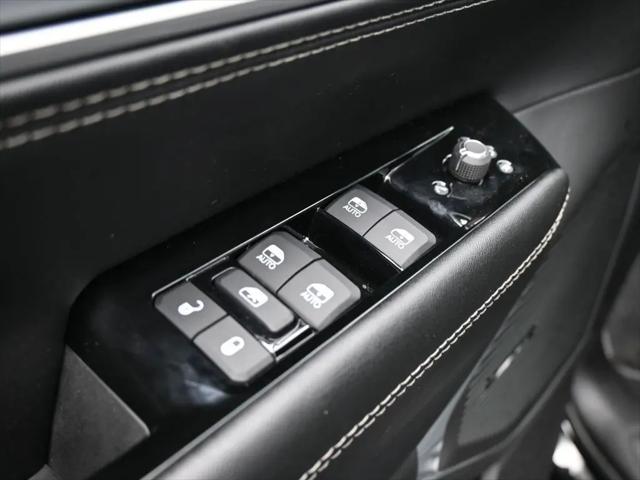 2026 Jeep Grand Wagoneer L Limited Altitude 4x4