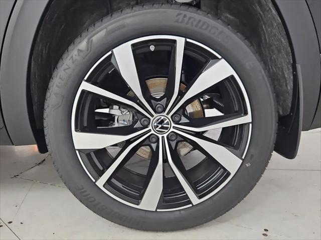 2026 Volkswagen Atlas SEL Premium R-Line