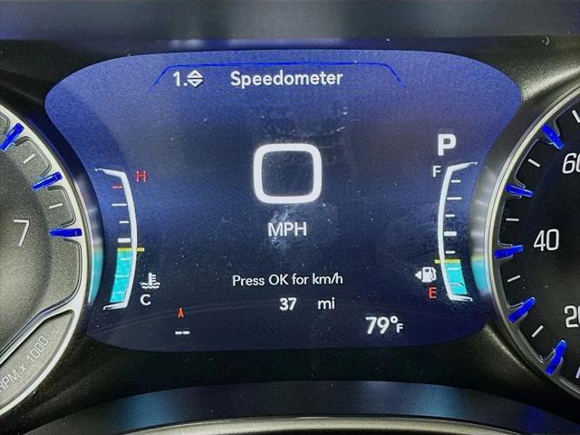 2026 Chrysler Pacifica Select AWD