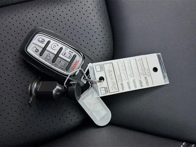 2026 Chrysler Pacifica Select AWD