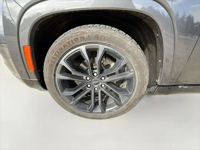 2024 Jeep Grand Wagoneer L Series II 4x4
