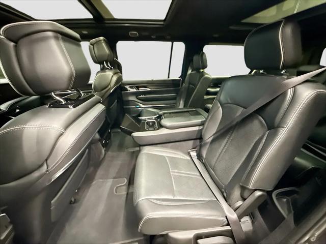 2024 Jeep Grand Wagoneer L Series II 4x4