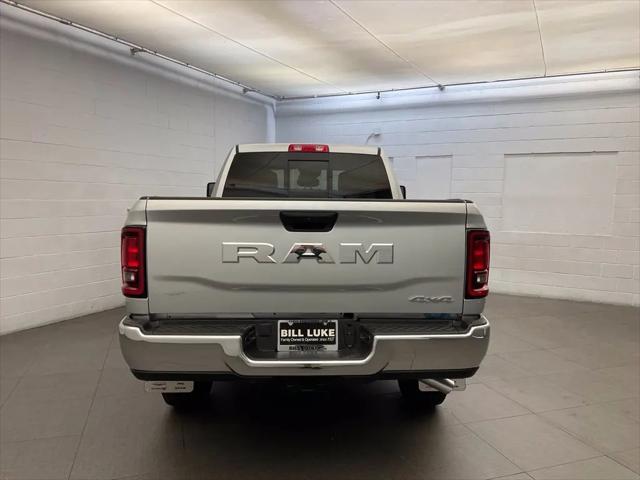 2026 Ram 2500 Tradesman Crew Cab 4x4 64 Box