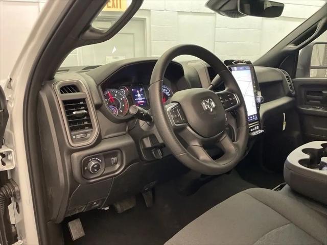 2026 Ram 3500 Tradesman Crew Cab 4x4 8 Box