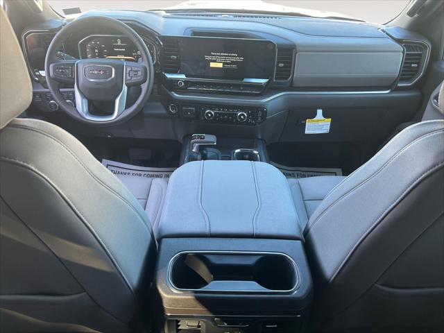 2026 GMC Sierra 1500 Crew Cab, Short Bed, SLT, 4WD