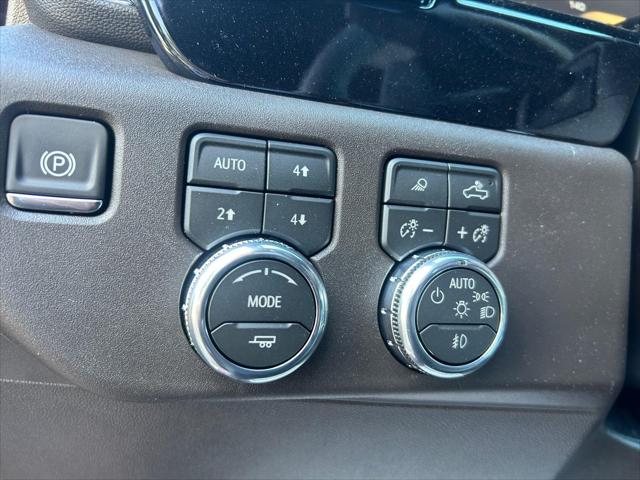 2026 GMC Sierra 1500 Crew Cab, Short Bed, SLT, 4WD