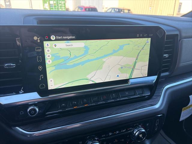 2026 GMC Sierra 1500 Crew Cab, Short Bed, SLT, 4WD