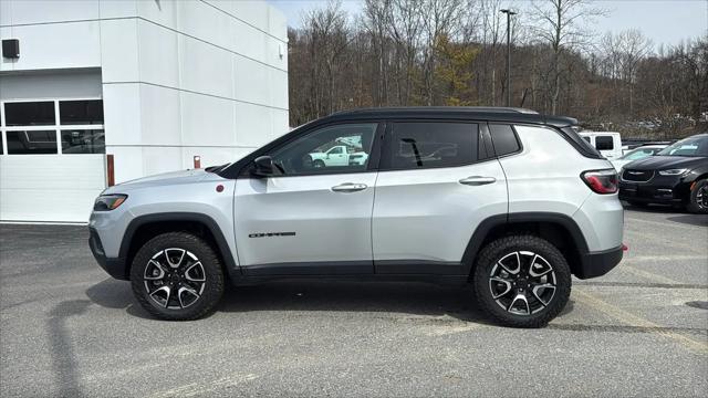 2025 Jeep Compass Trailhawk 4x4