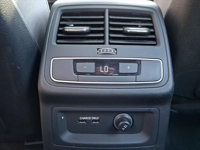 2024 Audi A4 Premium Plus 45 TFSI S line quattro S tronic