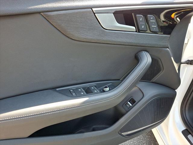 2024 Audi A4 Premium Plus 45 TFSI S line quattro S tronic