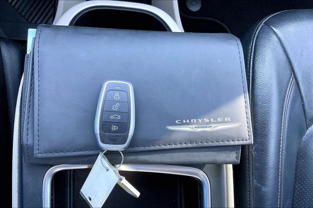 Used 2017 Chrysler Pacifica For Sale in Olive Branch, MS