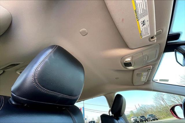 Used 2017 Chrysler Pacifica For Sale in Olive Branch, MS