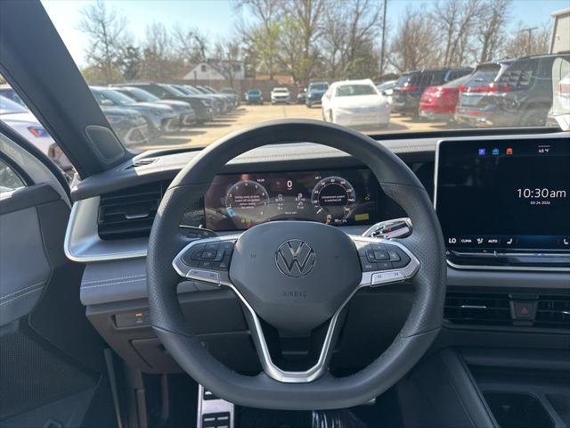 2026 Volkswagen Tiguan SE R-Line Black