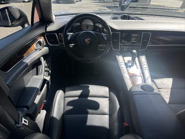 2015 Porsche Panamera S
