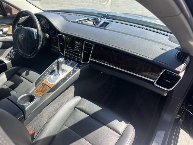 2015 Porsche Panamera S