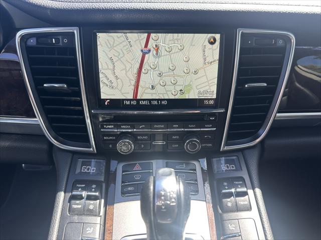 2015 Porsche Panamera S