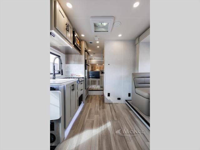 2026 Mercedes-Benz Sprinter 3500XD Chassis Standard Roof 4-Cyl Diesel HO