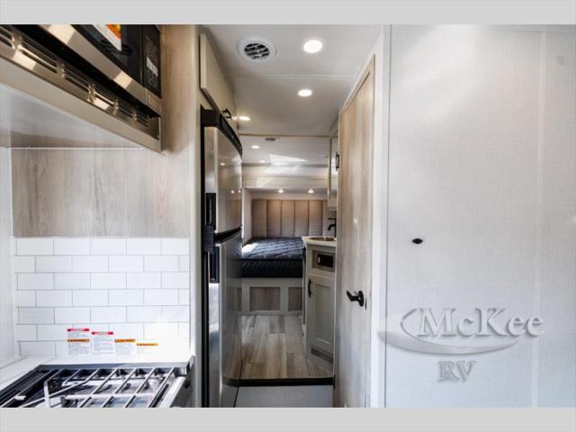 2026 Mercedes-Benz Sprinter 3500XD Chassis Standard Roof 4-Cyl Diesel HO