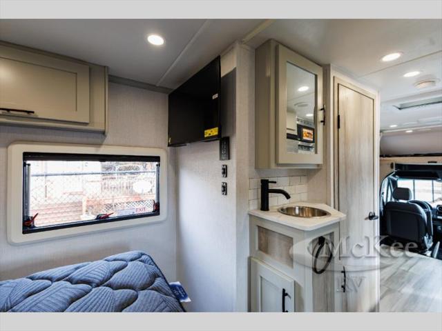 2026 Mercedes-Benz Sprinter 3500XD Chassis Standard Roof 4-Cyl Diesel HO