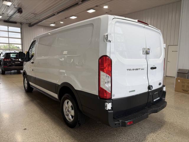 2019 Ford Transit 250 3dr SWB Low Roof Cargo Van w/Sliding Passenger
