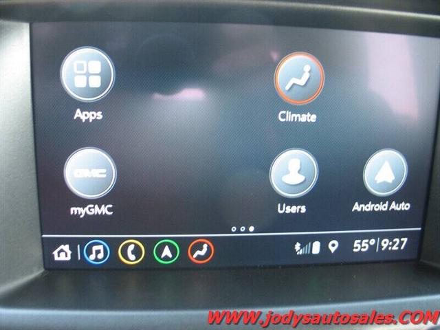 2022 GMC Canyon 4WD Crew Cab Short Box AT4 - Cloth