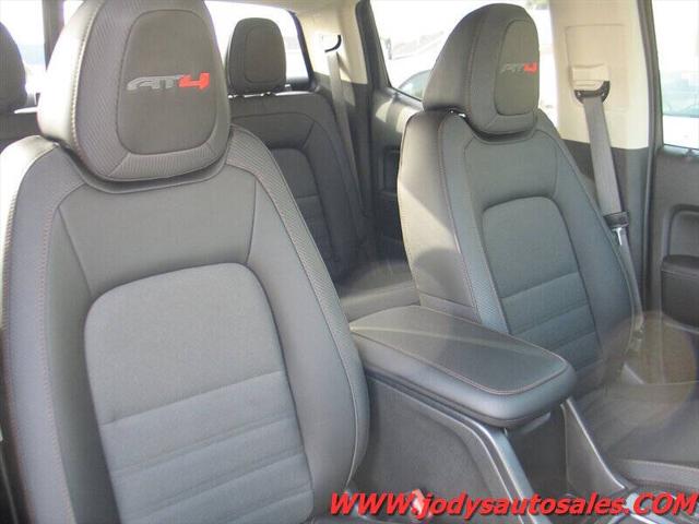 2022 GMC Canyon 4WD Crew Cab Short Box AT4 - Cloth