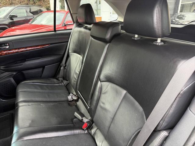 2011 Subaru Outback 2.5i Limited